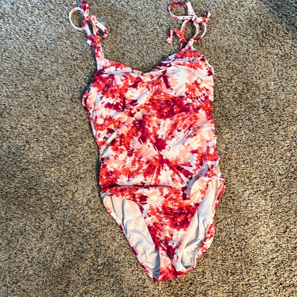 One piece bathing suit